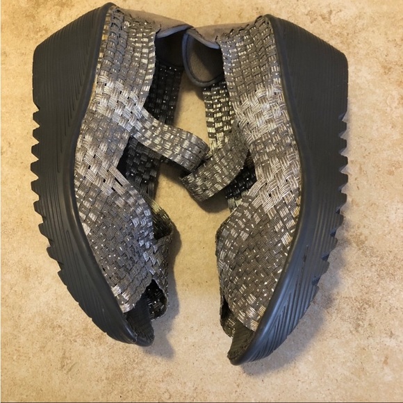 Bernie Mev woven silver open toe rocker shoes size 8.5 - Picture 4 of 8